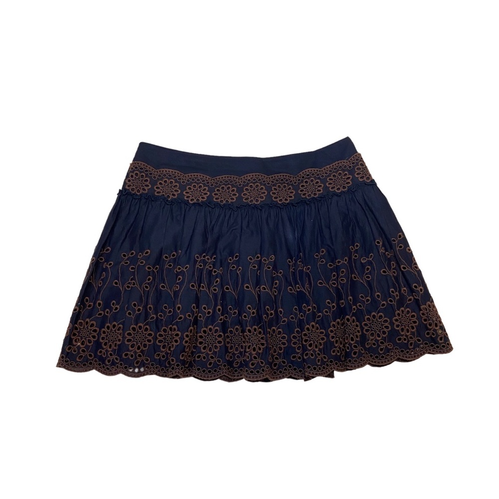 SEE BY CHLOE Floral Embroidered Pleated Navy Mini Skirt Size FR 38 / US 6